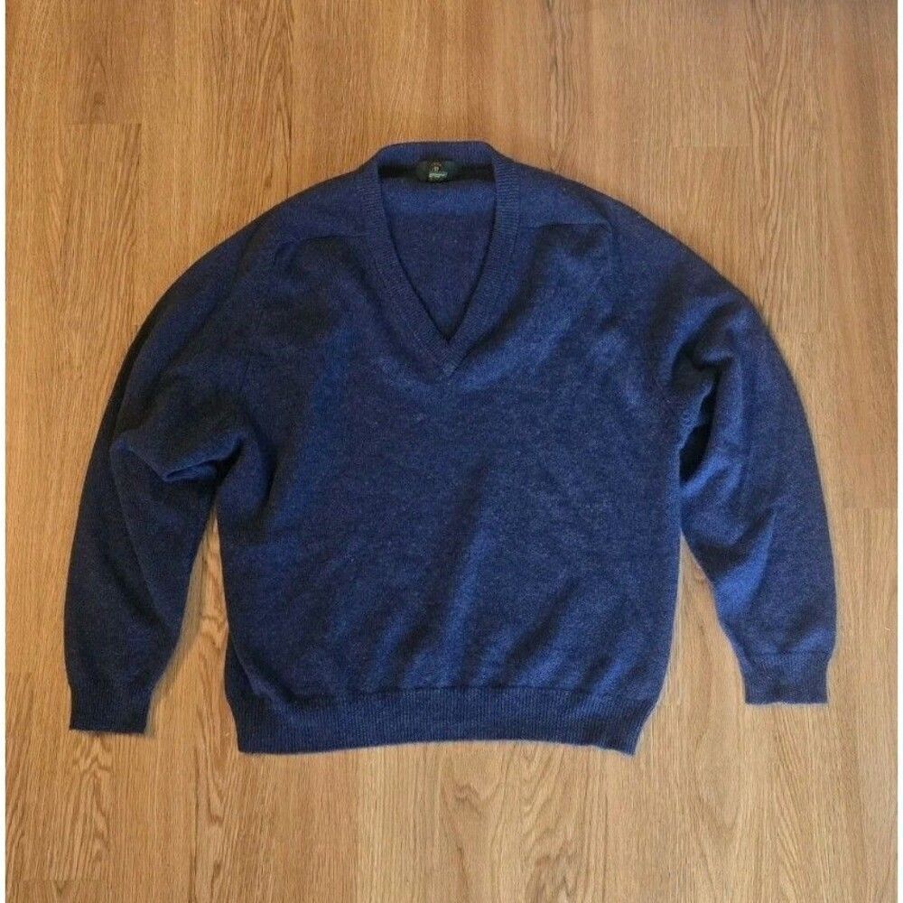 Club Room 100% CASHMERE Sweater Men's Size Large V-neckline Blue Soft